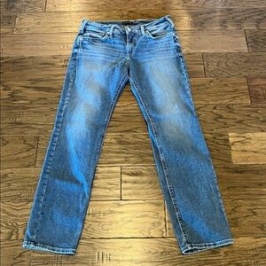 Silver Jeans Britt Straight Mid Rise Size 32